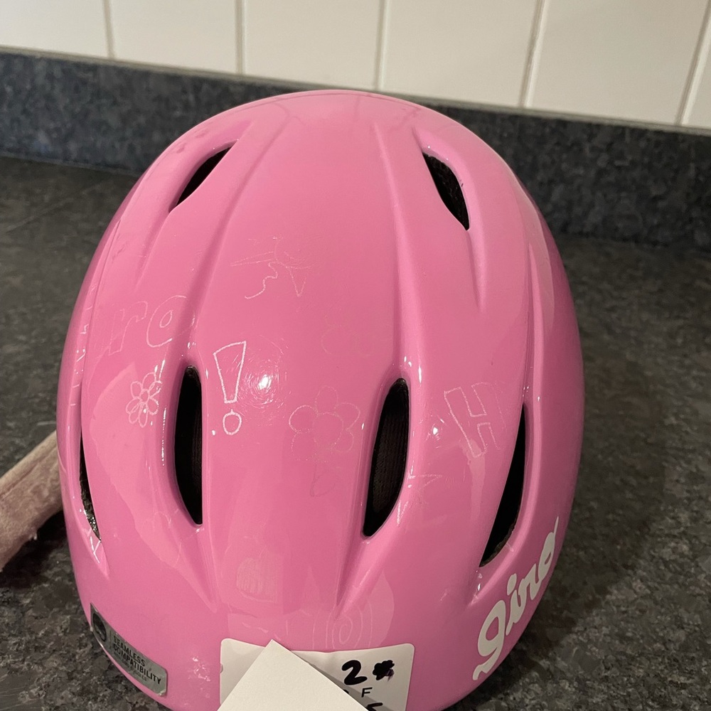 Girls helmet ski winter